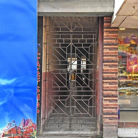 Oyo Hotel Chinar Park Calcuta Exterior foto